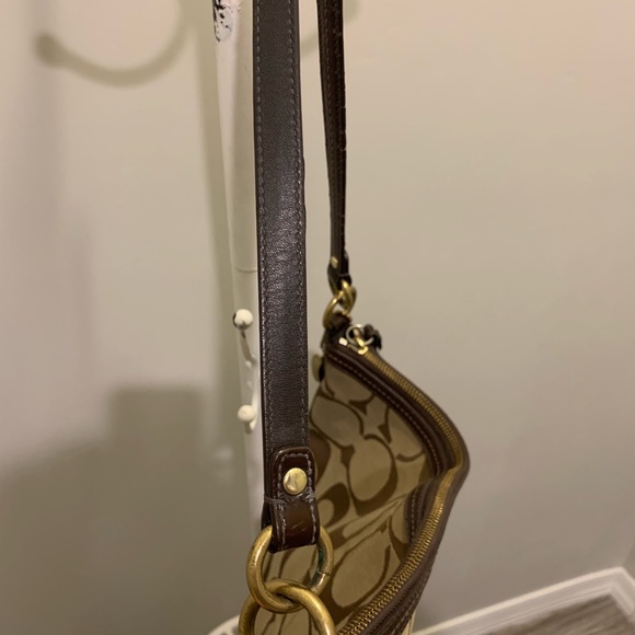 Authentic Coach Purse - Picture 3 of 4